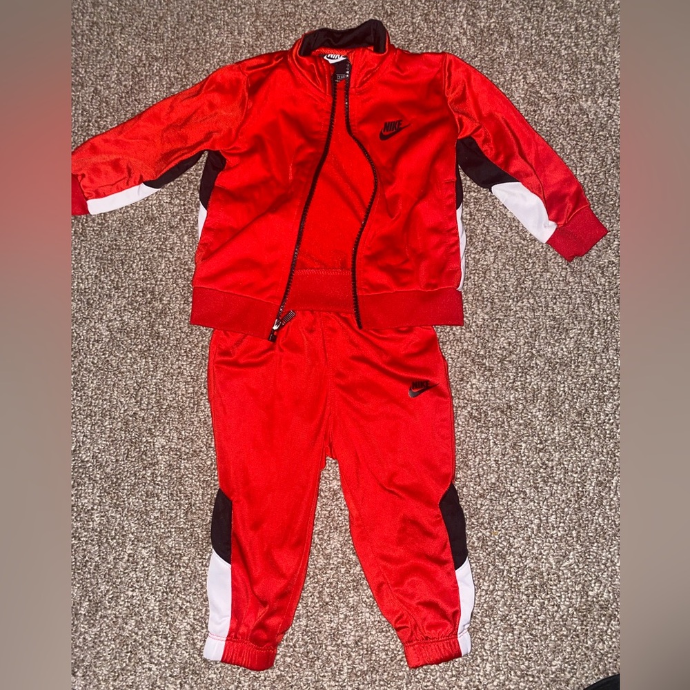 Nike jumpsuit! 12 months!